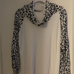 Cow neck cheetah blouse